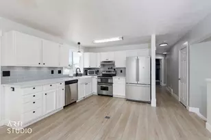 606 S 925 E, Layton, UT 84041 - Photo 12