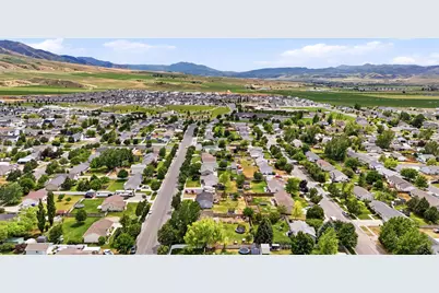 38 S 1300 E, Hyrum, UT 84319 - Photo 44