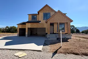 5209 S Paramount Dr W, Riverdale, UT 84405 - Photo 2