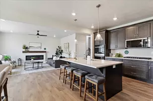5209 S Paramount Dr W, Riverdale, UT 84405 - Photo 8