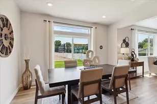 5209 S Paramount Dr W, Riverdale, UT 84405 - Photo 12