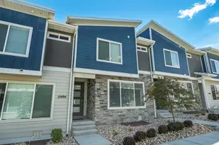 15494 S Blue Gardens Ln, Bluffdale, UT 84065 - Photo 2