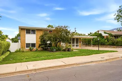 363 E 500 N, Kaysville, UT 84037 - Photo 1