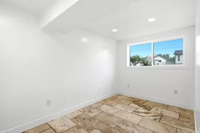363 E 500 N, Kaysville, UT 84037 - Photo 18