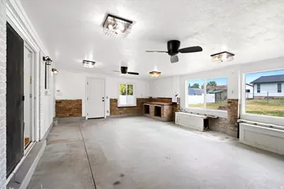 363 E 500 N, Kaysville, UT 84037 - Photo 20