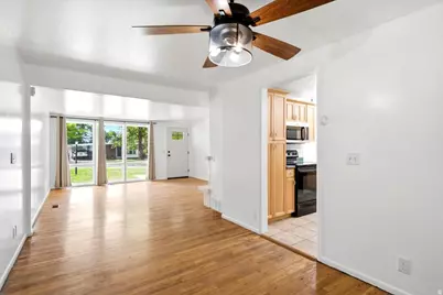 363 E 500 N, Kaysville, UT 84037 - Photo 6