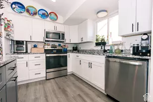 6050 S Prairie View Dr, Taylorsville, UT 84129 - Photo 12