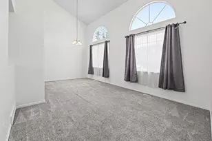 8784 S Pebblecreek Rd, West Jordan, UT 84081 - Photo 4