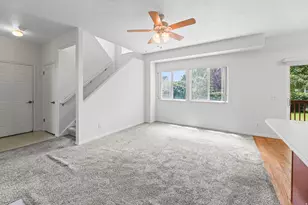 8784 S Pebblecreek Rd, West Jordan, UT 84081 - Photo 12