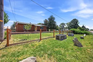 2093 E 6600 S, Uintah, UT 84405 - Photo 24