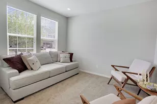 892 S Honeysuckle Way, Fruit Heights, UT 84037 - Photo 4