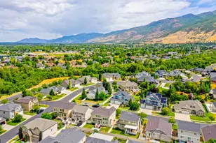 892 S Honeysuckle Way, Fruit Heights, UT 84037 - Photo 38