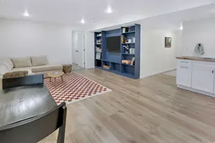 892 S Honeysuckle Way, Fruit Heights, UT 84037 - Photo 22