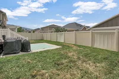 892 S Honeysuckle Way, Fruit Heights, UT 84037 - Photo 30