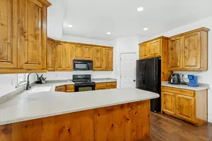 1585 S 910 W, Payson, UT 84651 - Photo 10