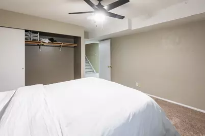 1406 E Lombardy Ct, Murray, UT 84121 - Photo 30