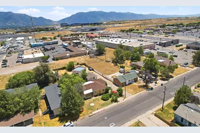 5480 S 2000 W, Roy, UT 84067 - Photo 34