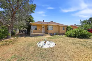 5480 S 2000 W, Roy, UT 84067 - Photo 4