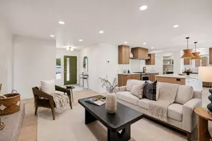 1168 E Center St, Bountiful, UT 84010 - Photo 4