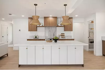1168 E Center St, Bountiful, UT 84010 - Photo 8