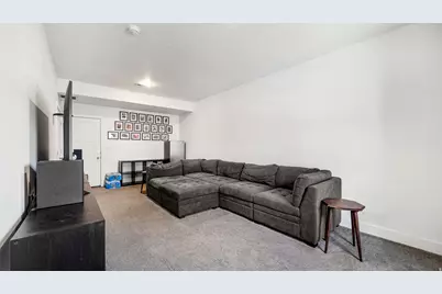 37 N 300 W, Santaquin, UT 84655 - Photo 2