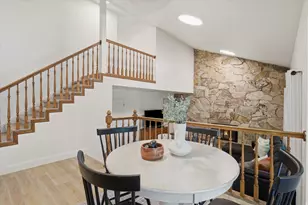 742 Sheringham Ct, Farmington, UT 84025 - Photo 14