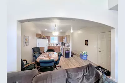 5246 W Cool Water Way, West Jordan, UT 84081 - Photo 8