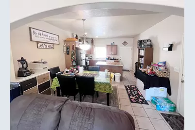 7881 S Cool Creek Way, West Jordan, UT 84081 - Photo 4
