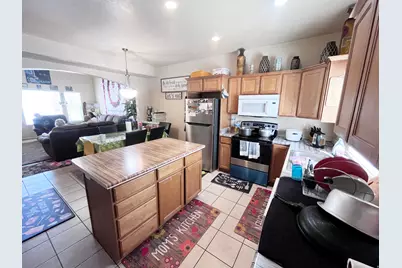 7881 S Cool Creek Way, West Jordan, UT 84081 - Photo 8