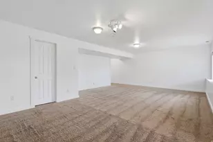 1219 Firefly Dr, Spanish Fork, UT 84660 - Photo 10