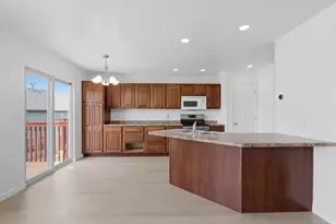 1219 Firefly Dr, Spanish Fork, UT 84660 - Photo 4
