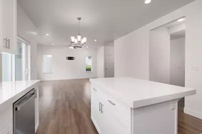 7247 N Green Pasture Ln, Eagle Mountain, UT 84005 - Photo 12