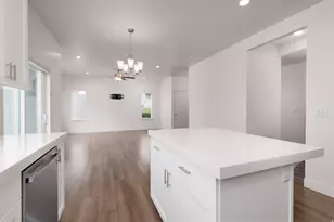 7247 N Green Pasture Ln, Eagle Mountain, UT 84005 - Photo 12