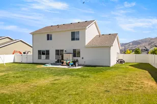 702 E 675 S, Hyrum, UT 84319 - Photo 26