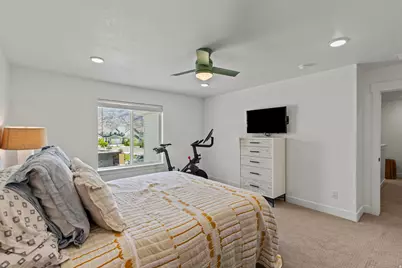 702 E 675 S, Hyrum, UT 84319 - Photo 14