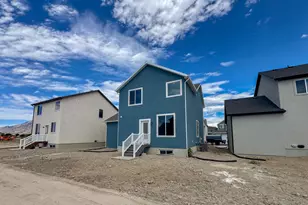 2945 N Devon Dr, Ogden, UT 84404 - Photo 6