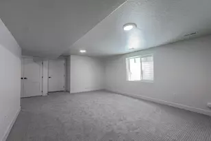 2945 N Devon Dr, Ogden, UT 84404 - Photo 24
