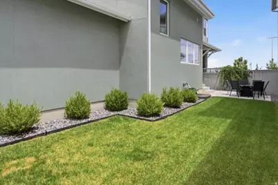 11364 S Red Cardinal Way, South Jordan, UT 84009 - Photo 32