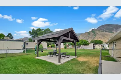 1172 S 1000 E #32, Provo, UT 84606 - Photo 18