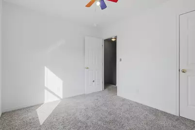 3918 E Parkers Pl, Eagle Mountain, UT 84005 - Photo 36