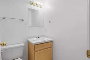 3918 E Parkers Pl, Eagle Mountain, UT 84005 - Photo 26