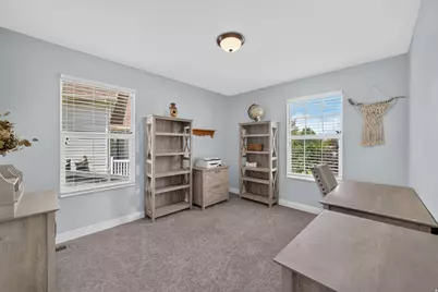 3918 E Parkers Pl, Eagle Mountain, UT 84005 - Photo 8