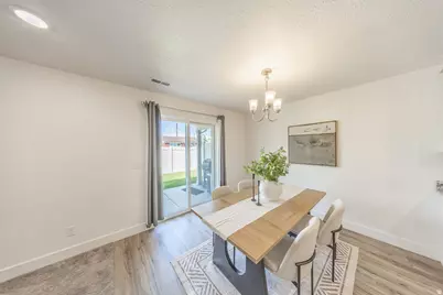 4991 S 475 W, Washington Terrace, UT 84405 - Photo 12