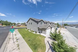 4991 S 475 W, Washington Terrace, UT 84405 - Photo 6