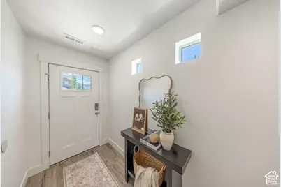 4991 S 475 W, Washington Terrace, UT 84405 - Photo 10