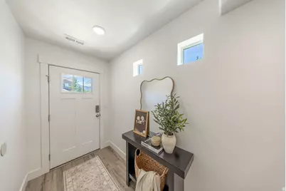 4991 S 475 W, Washington Terrace, UT 84405 - Photo 6