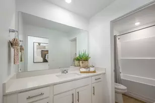 1851 W Golden Magic Ln, Saratoga Springs, UT 84045 - Photo 16