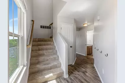 563 W Goldenrod Way, Saratoga Springs, UT 84045 - Photo 10