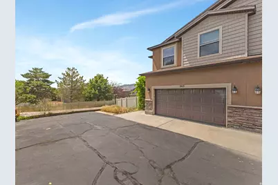 563 W Goldenrod Way, Saratoga Springs, UT 84045 - Photo 2