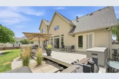 9498 N Canyon Heights Dr, Cedar Hills, UT 84062 - Photo 34